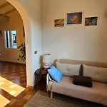 Apartman Mansarda A Due Passi Dal Porto Con Parcheggio Privato